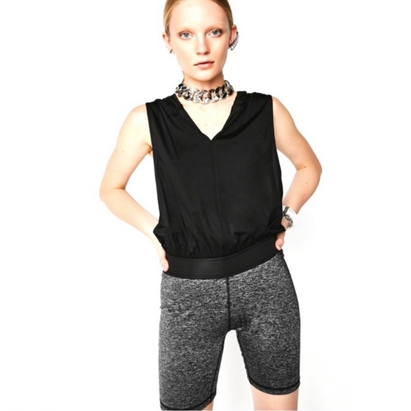 NEW PUMA SLEEVELESS HOODED ACTIVE ROMPER - Picture 1 of 8